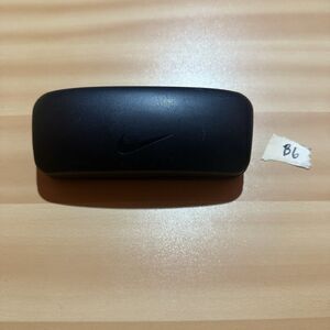 Nike Black Eyeglasses Case Black Clamshell Hard Shell Glasses Sunglasses Holder